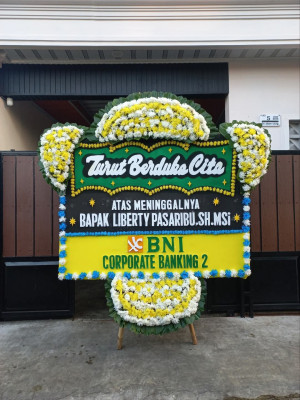 Papan Bunga Duka di Sunggal