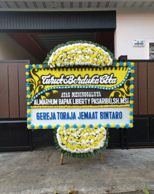 Papan Bunga Duka di Sunggal